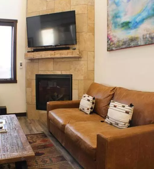 Crested Mtn North #l1