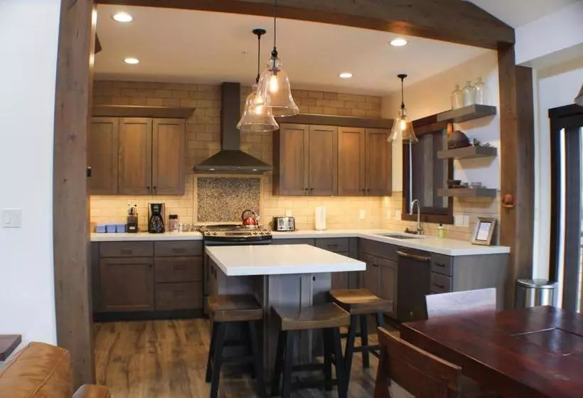 Crested Mtn North #l1