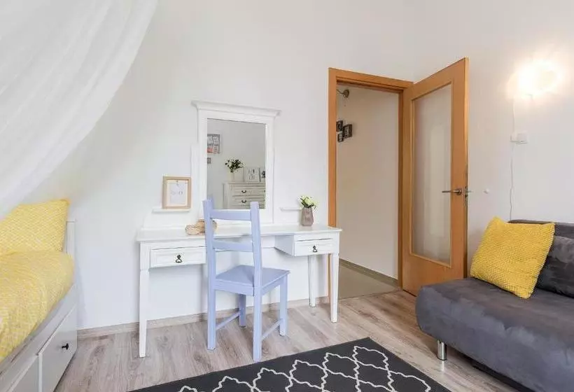 P&o Apartments Metro Wilanowska