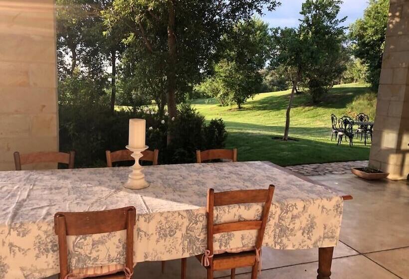 Пансион Creek Lane Guest House