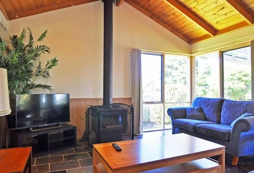 Archies Beachside Abode