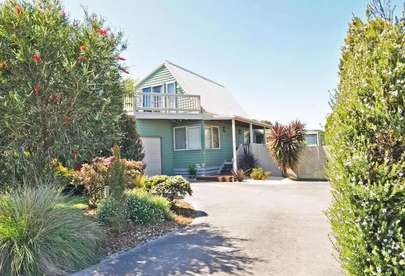 Archies Beachside Abode