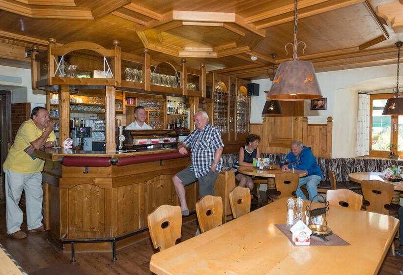 בית מלון כפרי Bechlwirt