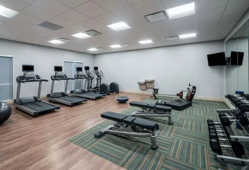 Hotelli Holiday Inn Express & Suites   St Peters, An Ihg