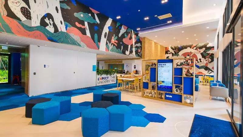 هتل Holiday Inn Express Taichung Fengchia, An Ihg