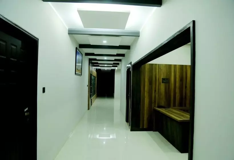 Hotelli Pbs Grand By Amoghraj