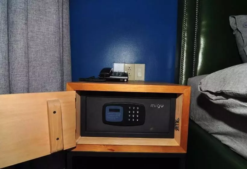 هتل Saipan Skyline Designers