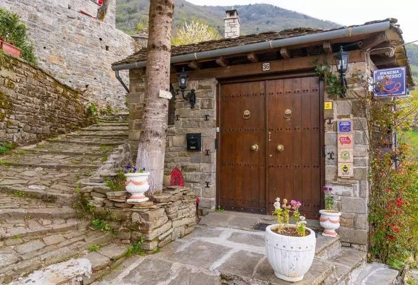 Majatalo Shamrock Elati Retreats