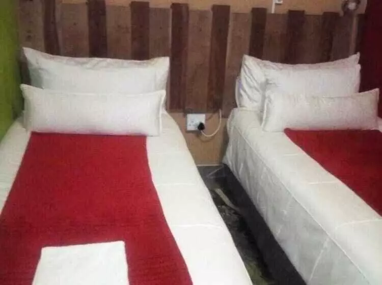 تختخواب و صبحانه Mohalalitoe B And B