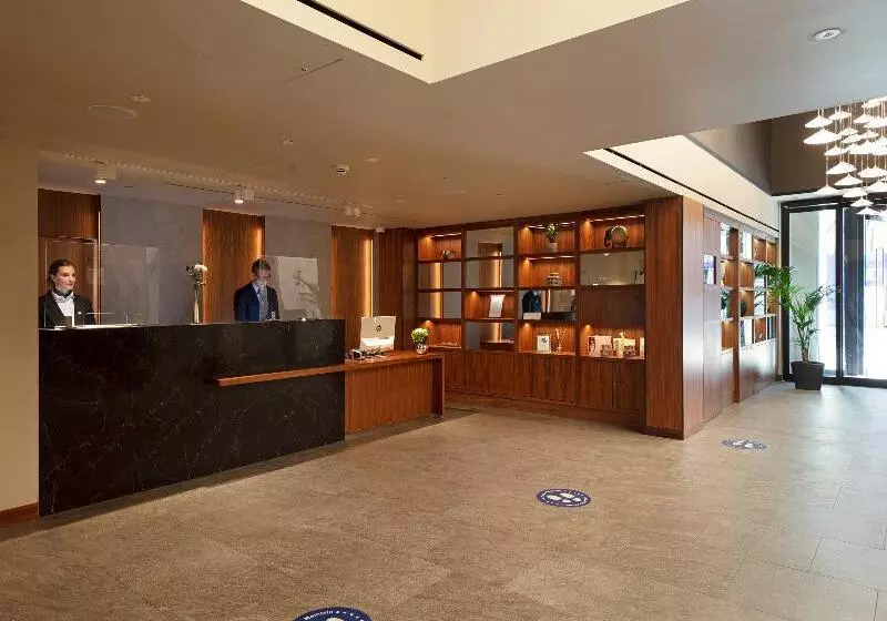 ホテル Tower Suites By Blue Orchid