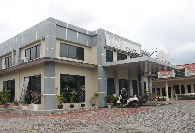 酒店 Oyo 2146  St 12