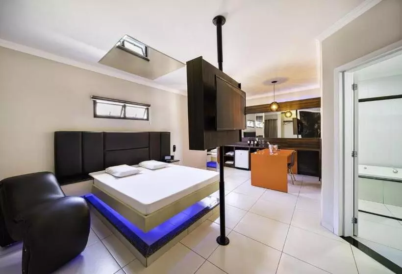 Savanas Motel
