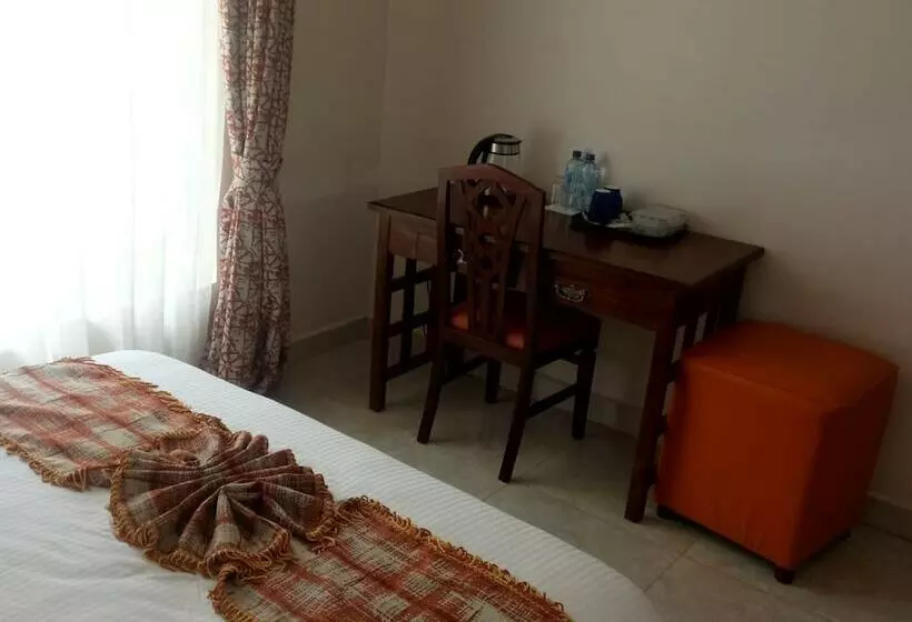 هتل Countryhouse Inn