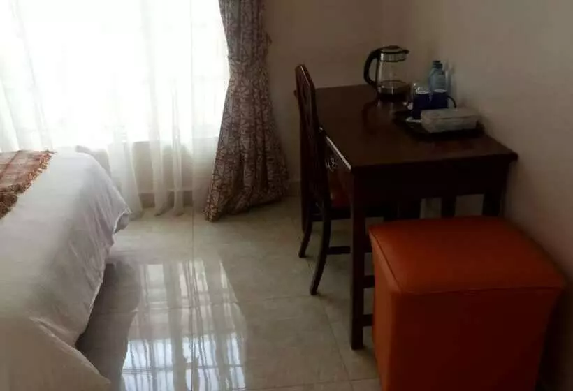 هتل Countryhouse Inn