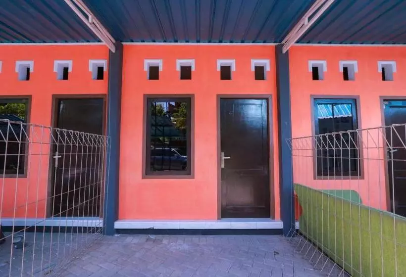 ホテル Spot On 2117 Anugerah Family Residence