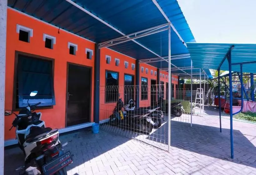 ホテル Spot On 2117 Anugerah Family Residence