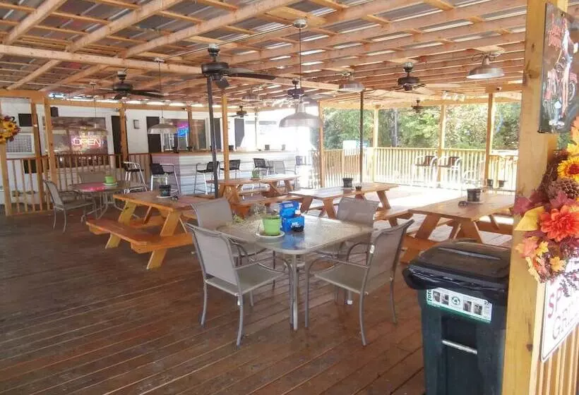 Отель Country Hearth Inn & Suites Cartersville