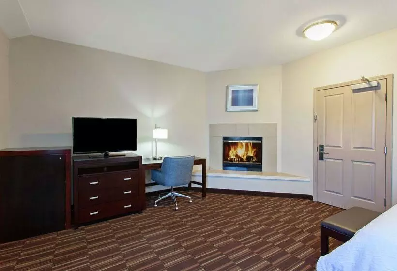 ホテル Hampton Inn Morgan Hill