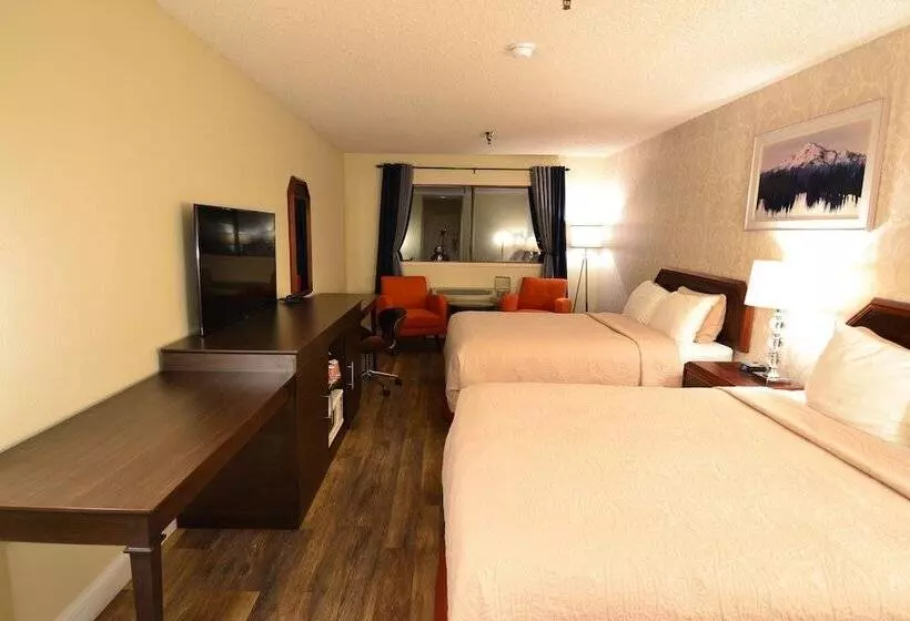 ホテル International