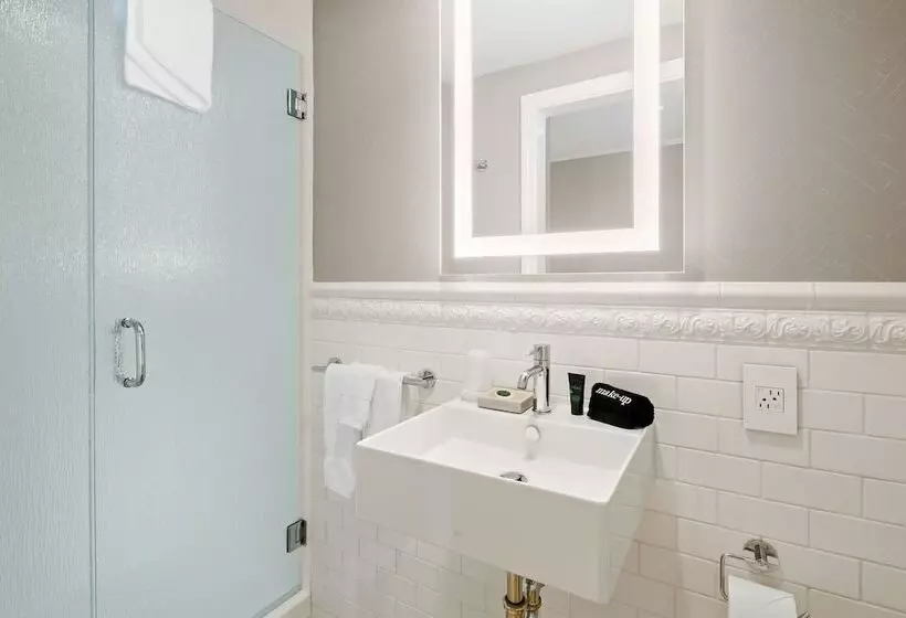 酒店 Pelham On Main