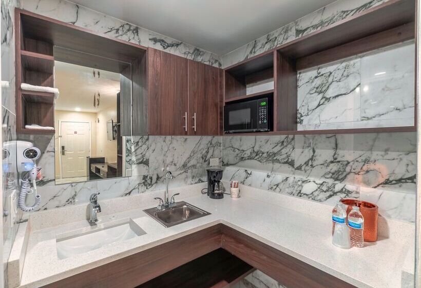 فندق Sunshine Inn