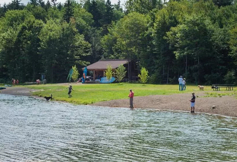 ホテル The Inn At Holiday Valley