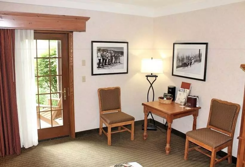 ホテル The Inn At Holiday Valley