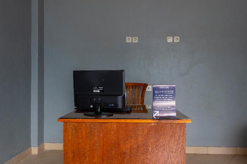 ホテル Spot On 2063 Bethania Residence