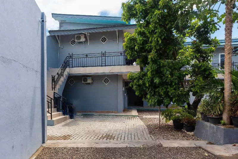 ホテル Spot On 2063 Bethania Residence