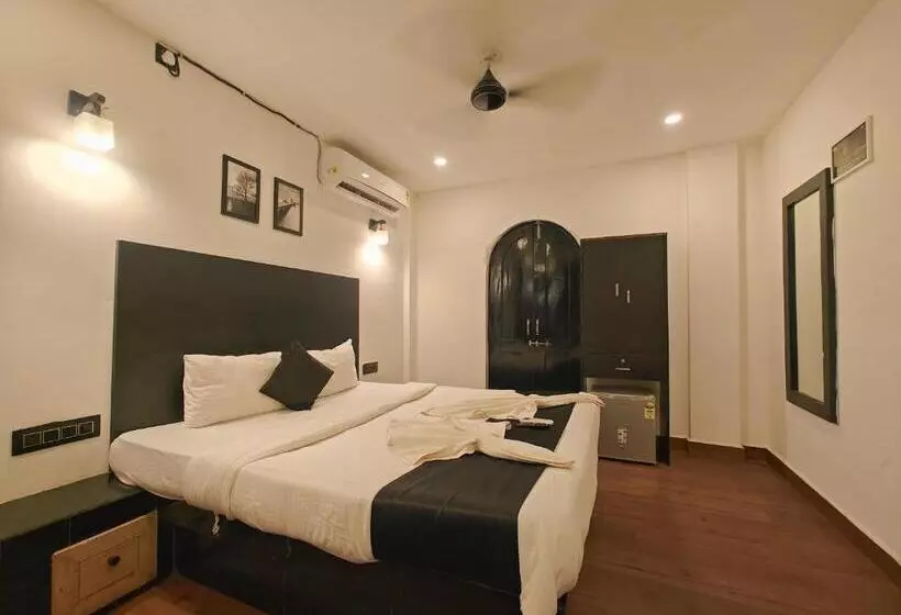 Hotelli Vaggi S Place