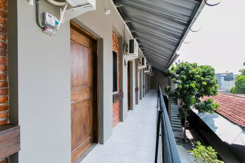 Hotelli Capital O 1898 Louise Place