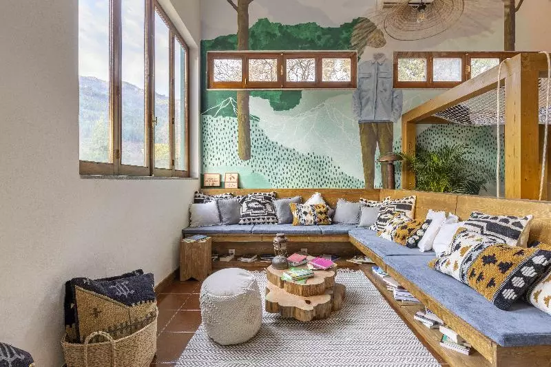 ホテル Selina Geres