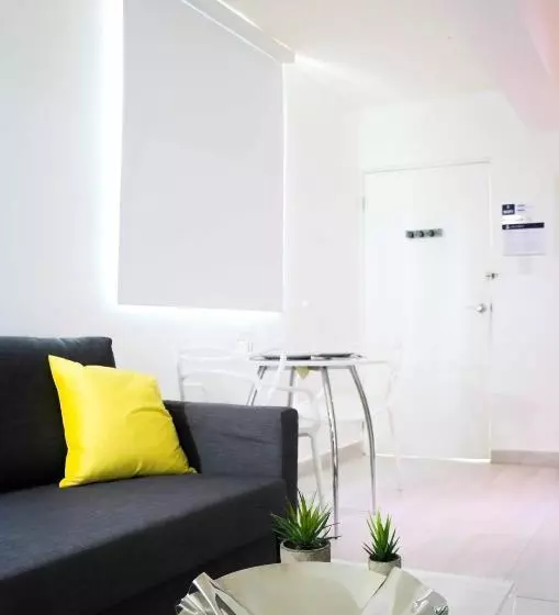 پانسیون Avila Guesthouse