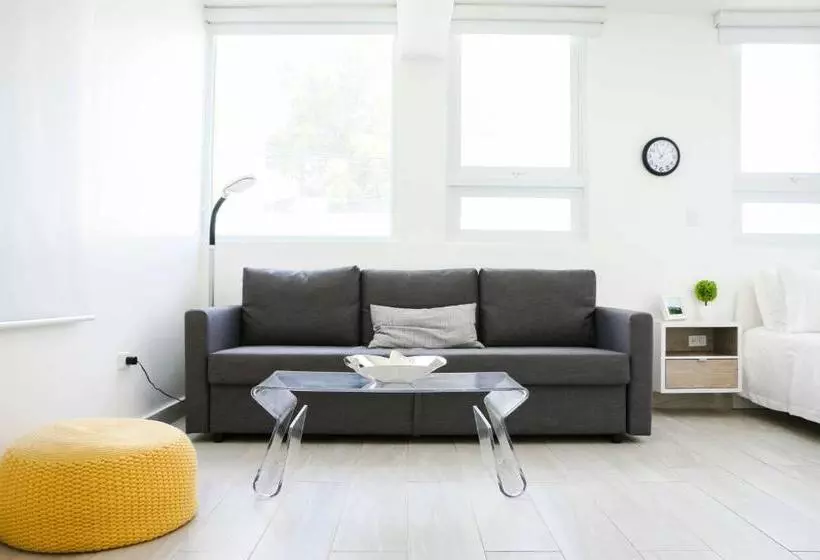 پانسیون Avila Guesthouse