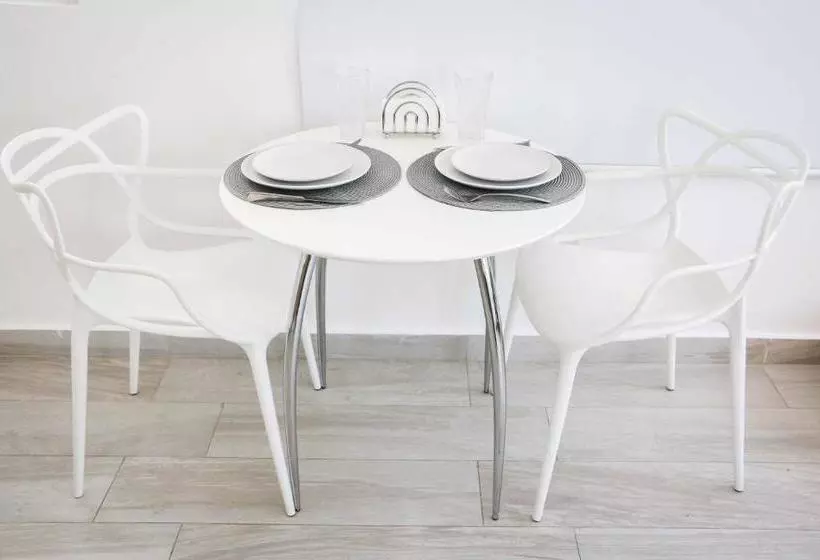 پانسیون Avila Guesthouse