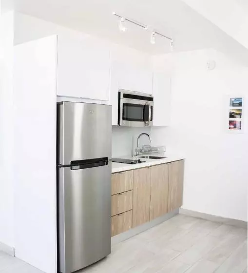 پانسیون Avila Guesthouse