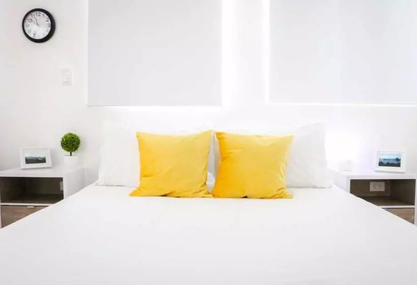 پانسیون Avila Guesthouse