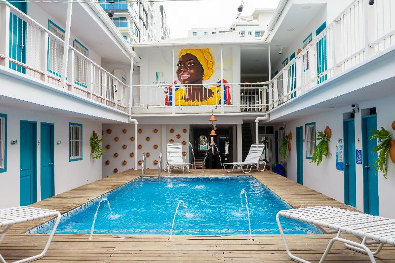 هتل Ayenda Cartagena Blue 1804