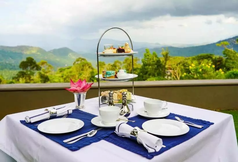 ホテル W15 Hanthana Estate Kandy