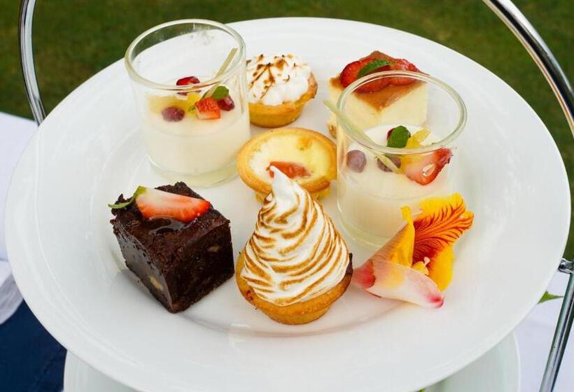 هتل W15 Hanthana Estate Kandy