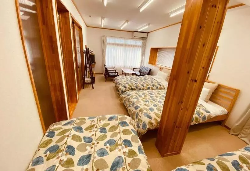 ペンション 2nd House