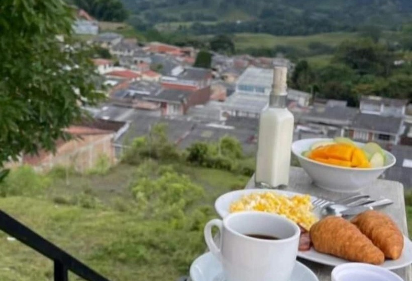 پانسیون Hostal Bremen