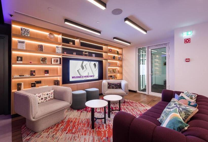 Yotel Porto