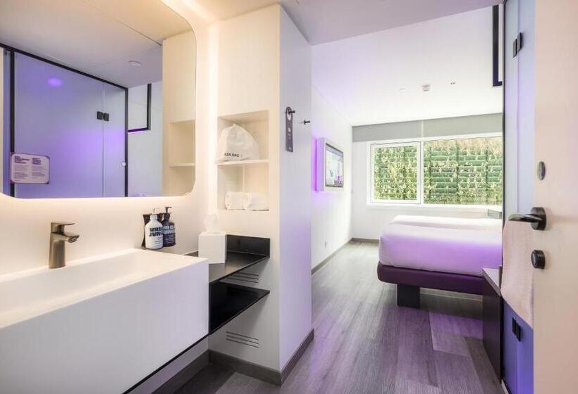 Yotel Porto
