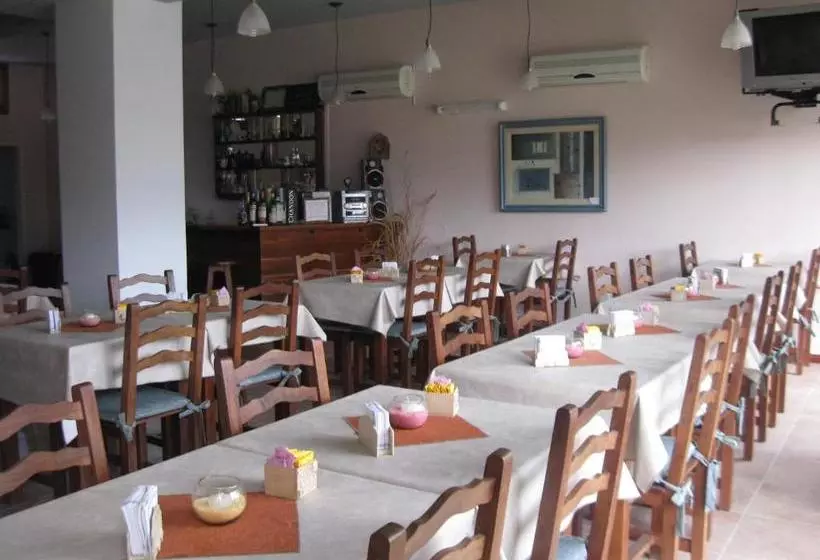 Retkeilymaja Hosteria Kaiken Ii