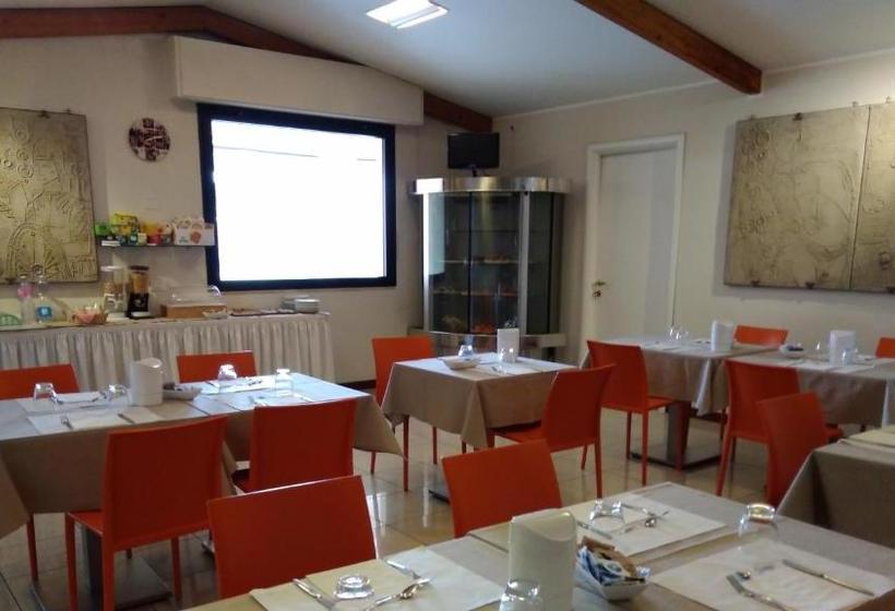 בית מלון כפרי Albergo Metauro