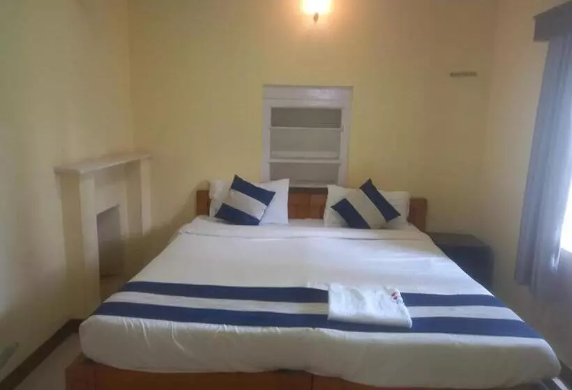 Hotelli Bruton Resorts