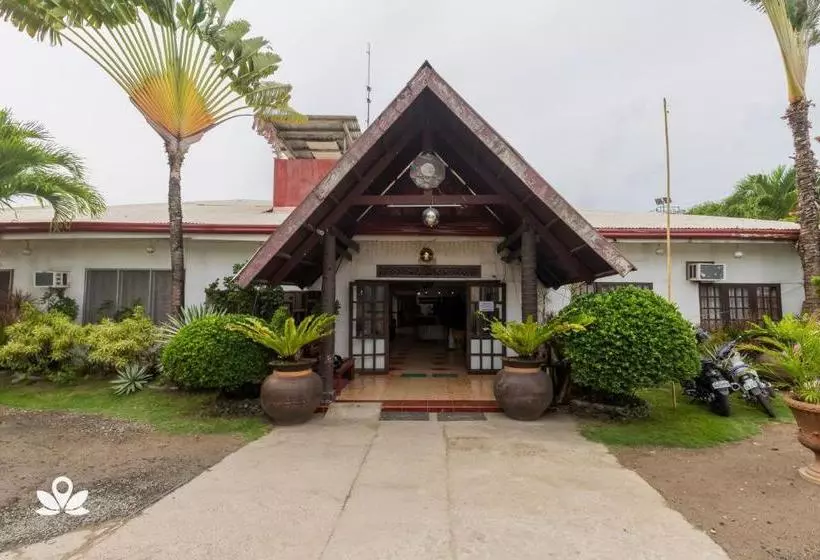 ホテル Zen Rooms Jj S Seafood Tagbilaran