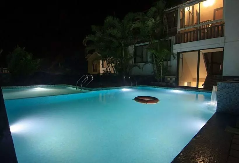 Hotelli La Fortuna Resort And Spa