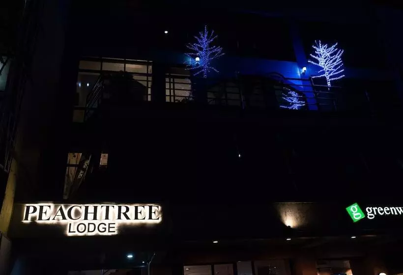 Hotelli Peach Tree Lodge